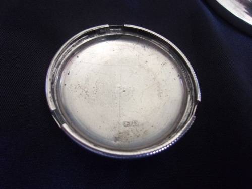 Vintage Sterling silver capstan shaped inkwell with a clock in the lid