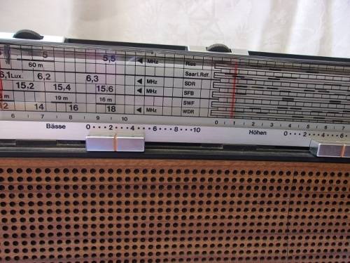 Vintage ITT Schaub Lorenz Touring International 104 portable radio - working