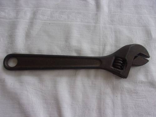 4 Vintage hand tools for 1 bid