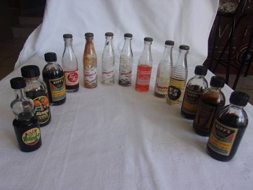 13 Vintage miniature cooldrink bottles for 1 bid
