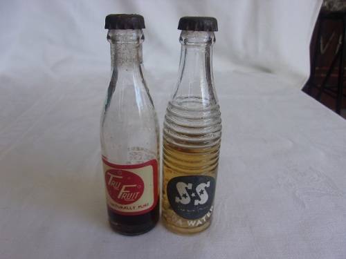 13 Vintage miniature cooldrink bottles for 1 bid