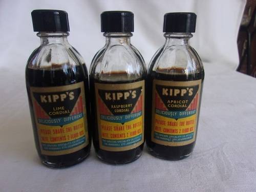 13 Vintage miniature cooldrink bottles for 1 bid