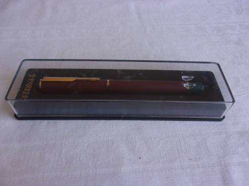 Vintage Parker Rialto ballpoint pen made in the UK