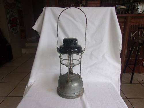 Vintage Tilley Model 246A pressure lantern