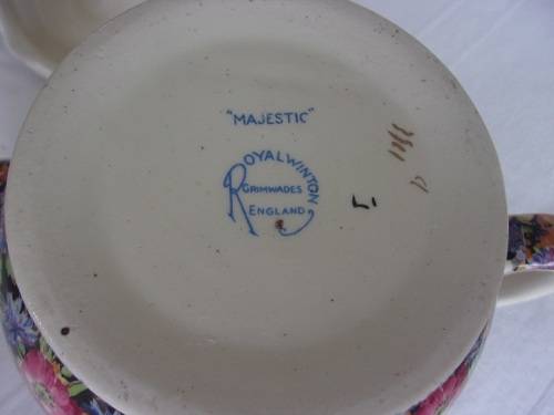 Vintage Royal Winton Chinz `Majestic` pattern tea set