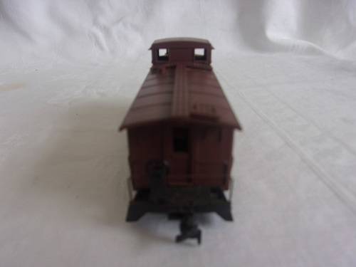 Lot of 12 Athearn HO gauge rolling stock items for 1 bid