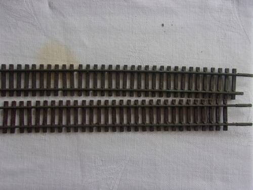 Box of 30 PECO Streamline HO gauge tracks - 914mm long