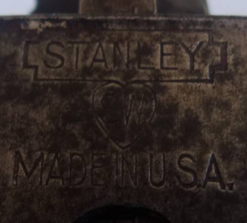 Vintage Stanley No. 2 Sweetheart smoothing plane - cheek chipped