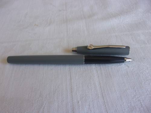 Vintage matte grey Cross 3 piece pen & pencil set - Mercedes logo