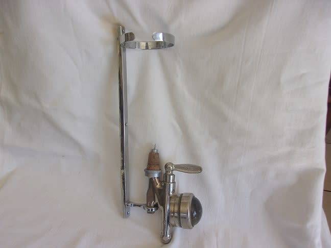 Vintage Gaskell & Chambers Quarter Gill Optic Pearl, scrimshaw and hunting dog head bottle openers