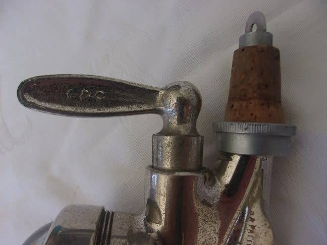 Vintage Gaskell & Chambers Quarter Gill Optic Pearl, scrimshaw and hunting dog head bottle openers