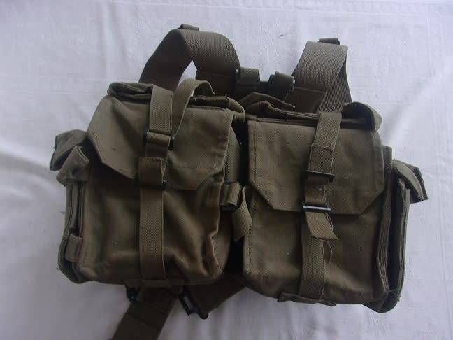 Vintage SADF webbing (with dixies) and `grootsak` for 1 bid