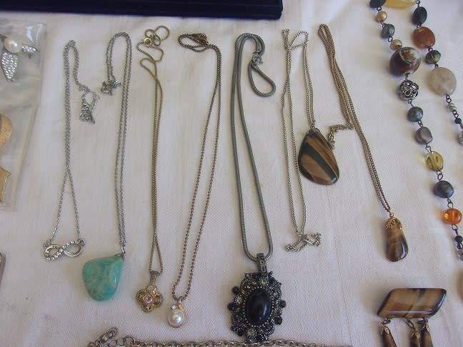 Large lot of vintage costume jewellery in a jewellery box