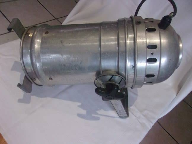 Vintage aluminum can stage light - made in Italy