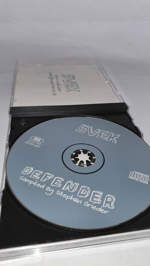 Svek Defender