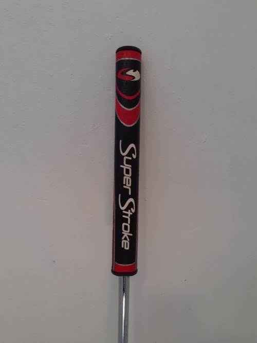 Odyssey White Hot #2 Center-shafted putter