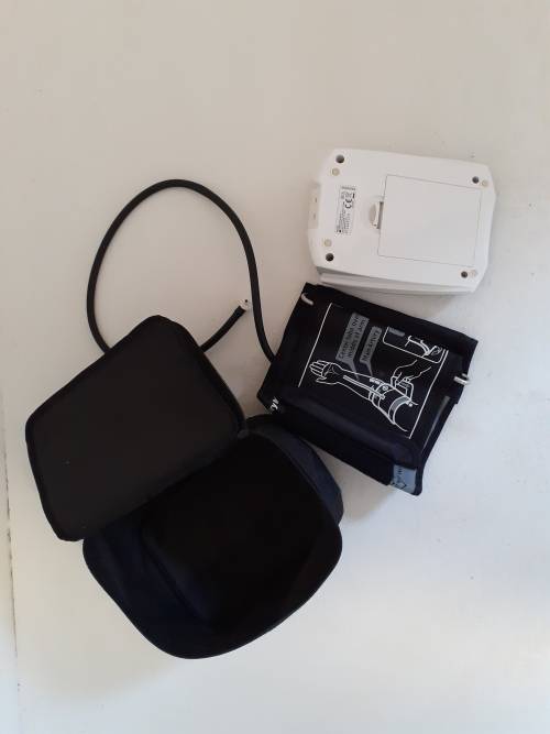 Rossmax MJ150f blood pressure monitor