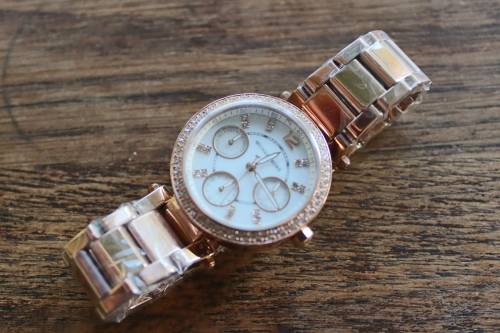 MICHEAL KORS PARKER MK5616 ROSE GOLD DAYDATE QUARTZ WOMENS WATCH