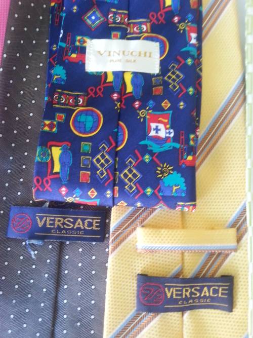 7 X VINTAGE MEN'S TIE'S -  2 X VERSACE -ROSSINI ETC