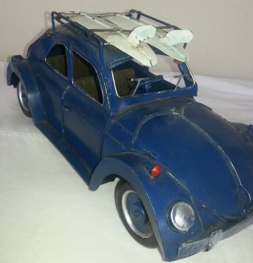 RUSTIC TIN VW BEETLE - LARGE