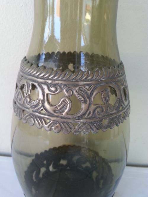 VINTAGE GREEN VASE WITH LACE PEWTER? OVERLAYS