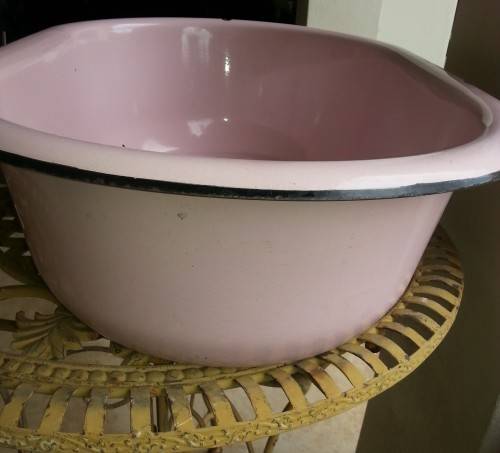 RARE PINK FRENCH ENAMEL BABY BATH/ BASIN - BEAUTIFUL CONDITION
