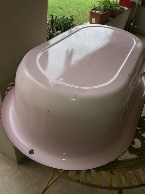 RARE PINK FRENCH ENAMEL BABY BATH/ BASIN - BEAUTIFUL CONDITION