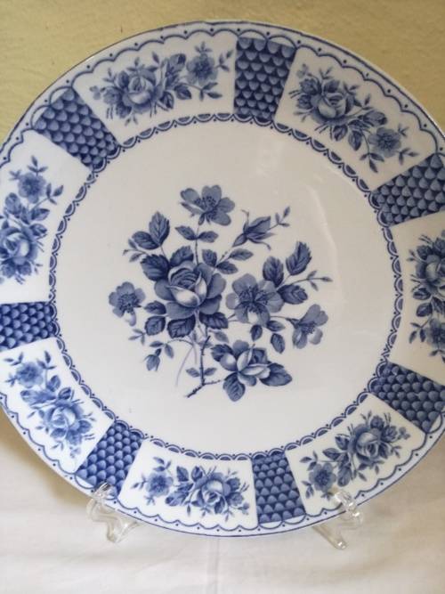 MELODY - ALFRED MEAKIN - BLUE DECORATIVE PLATE - 23 CM