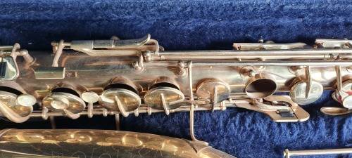 Conn 1970`s Tenor Saxophone