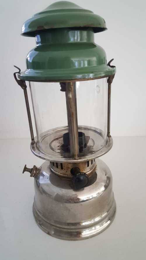 VINTAGE PRIMUS HJORTH & CO STOCKHOLM SWEDEN NO.1020 KEROSENE LAMP
