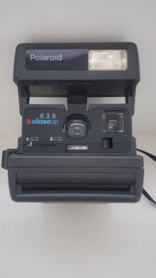VINTAGE POLAROID INSTANT CAMERA
