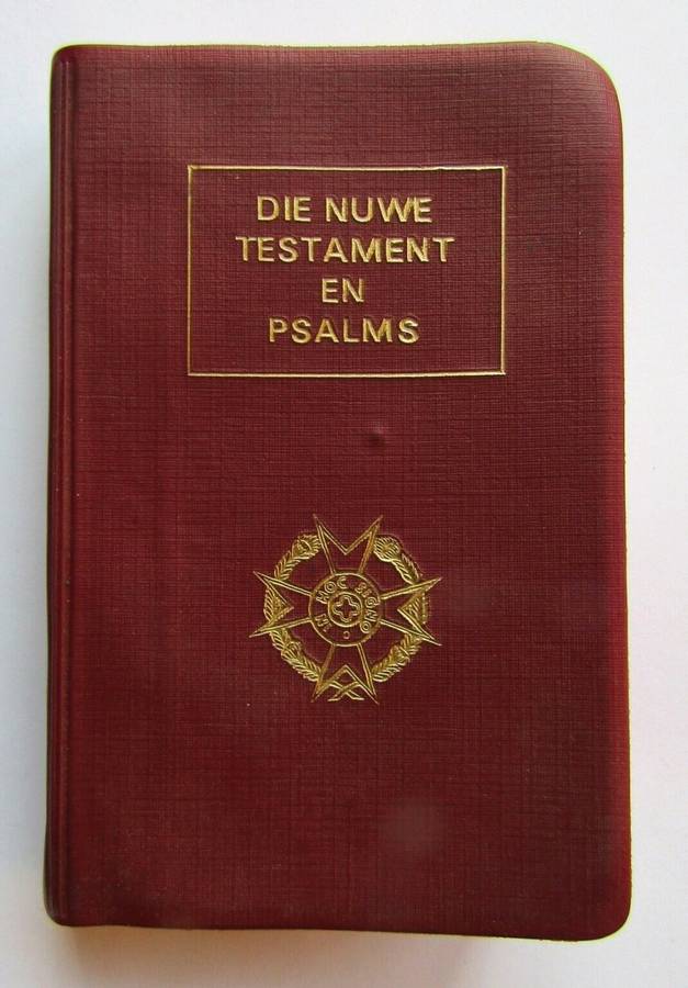 1983 SADF Chaplain Service Afrikaans Pocket Bible