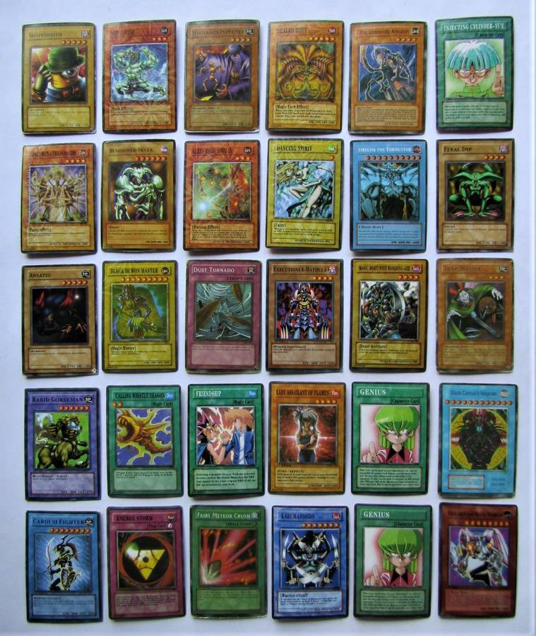 30 Old Yu-Gi-Oh! Trading Cards