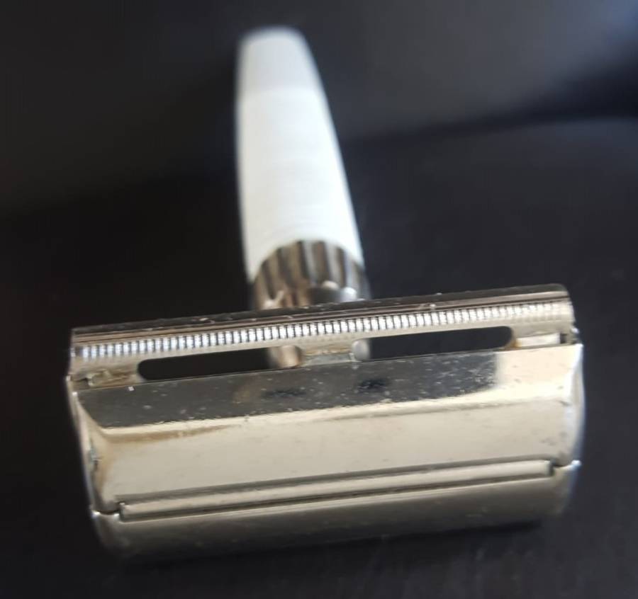 Vintage Gillette Made in England White Handle Safety Razor