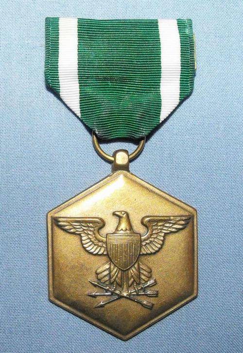 USA MILITARY MERIT FULL SIZE MEDAL