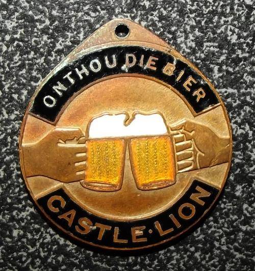 Old Castle Lion Onthou Die Bier Medal