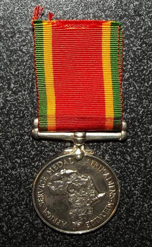 WW2 Africa Service Full Size Silver Medal - 189675 T. Rowe