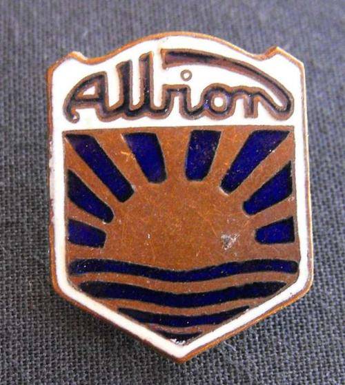 OLD ALBION TRUCK METAL BUTTONHOLE BADGE