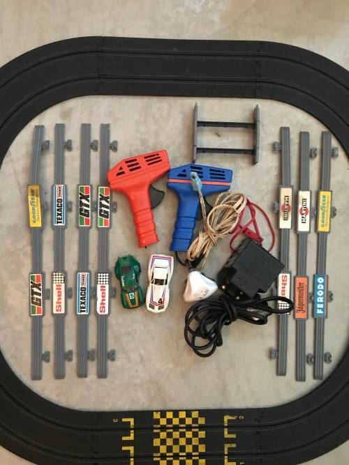 VINTAGE MATCHBOX POWERTRACK MONZA 2000 RACING TRACK HO SLOT CAR SET 1978