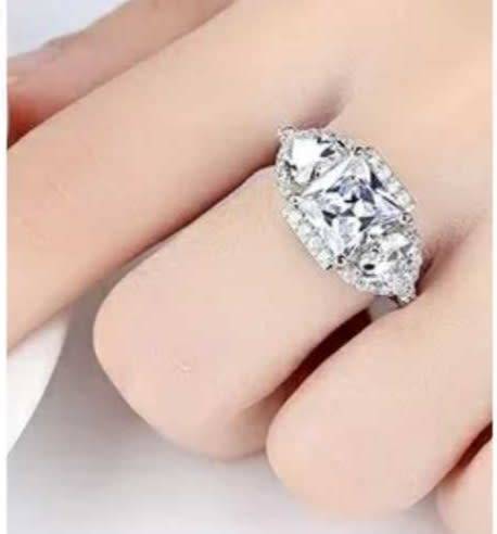 S925 beautifull cz diamond ring size 7