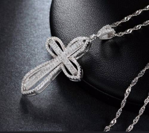exquisite s925 swarovski crystal cross necklace