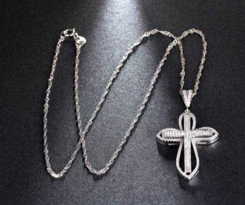 exquisite s925 swarovski crystal cross necklace