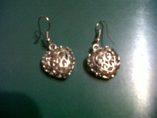 Silver nickle filligree heart earrings