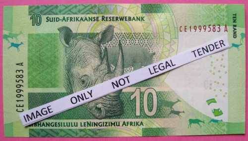 Gill Marcus - 3 X R10.00  notes - Serial No`s : AQ0343912A, AJ5196681A & CE1999583A. See photos.