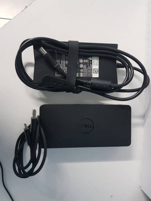 DELL D6000 Docking Stations with USB 3.0 Cable (3.1 Gen 1) Type C Black (USB Type-A, USB Type-C