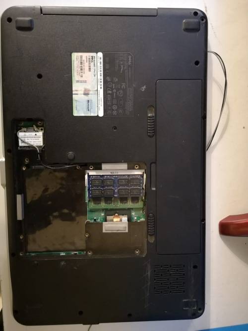 Dell Vostro 1015 - Core 2 Duo T6670