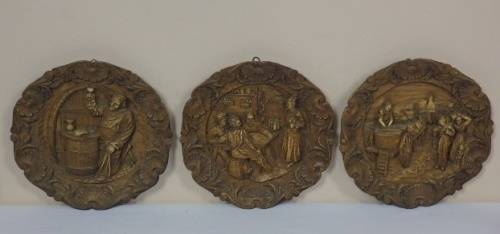 A FABULOUS SET OF 3x GERMAN MADE RESIN WALL PLATES WITH CARVED TRADITIONAL THEMED DESIGNS bid/plate