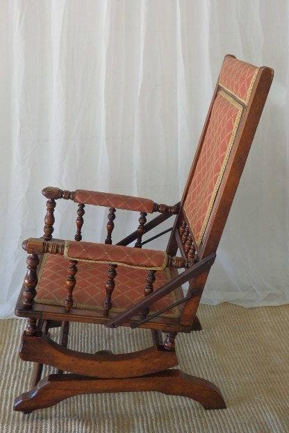A MAGNIFICENT ANTIQUE VICTORIAN TURNED BEECH WOOD "AMERICAN" MECHANICAL ROCKING CHAIR