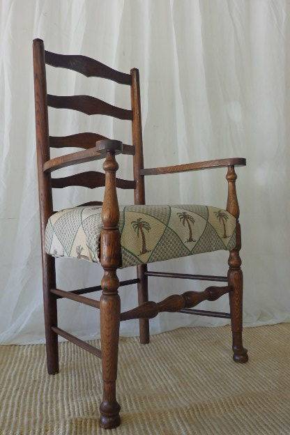 AN INCREDIBLE ANTIQUE SOLID ENGLISH OAK OCCASIONAL ARM CHAIR WITH 19th CENTURY STYLED PAD FOOT LEGS