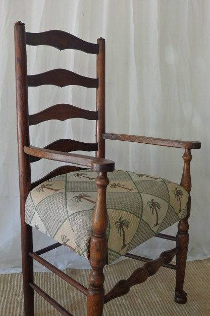 AN INCREDIBLE ANTIQUE SOLID ENGLISH OAK OCCASIONAL ARM CHAIR WITH 19th CENTURY STYLED PAD FOOT LEGS